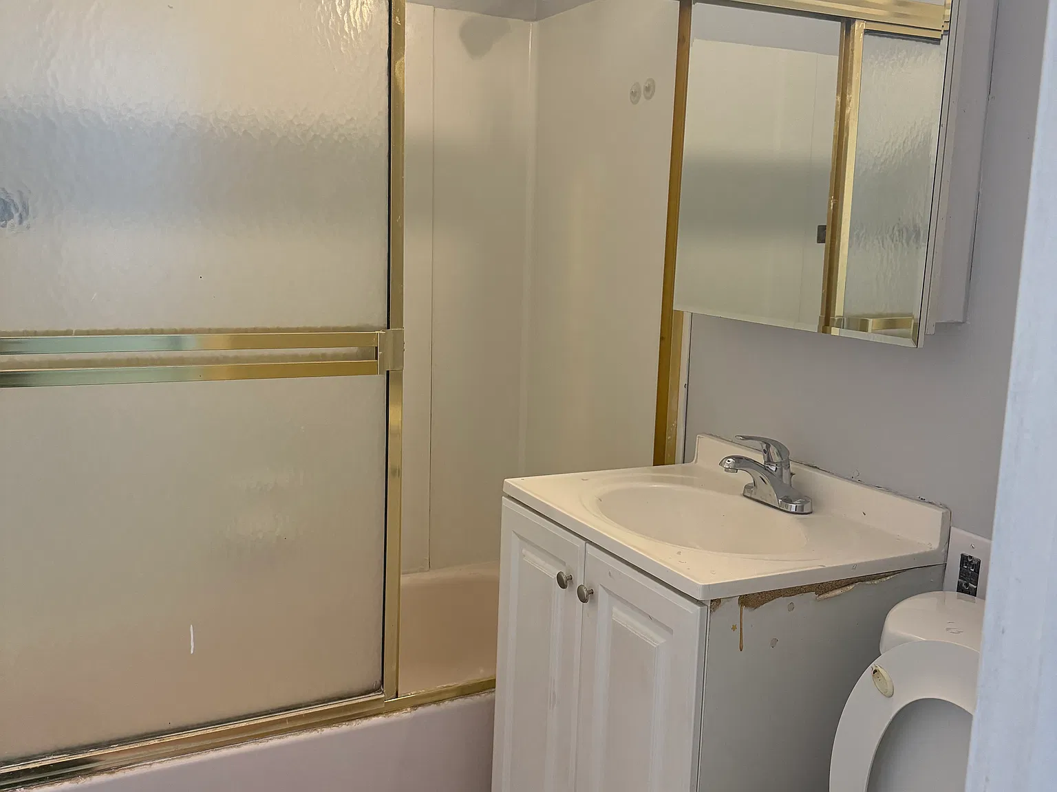 3 bed, 1068 sqft, $1,500 — Photo 2