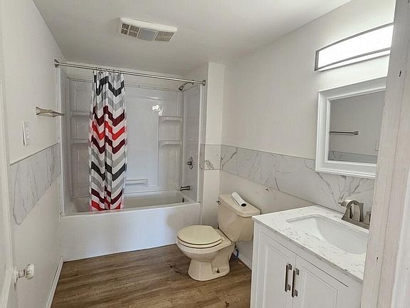 4th image of 403 W Cherry St
