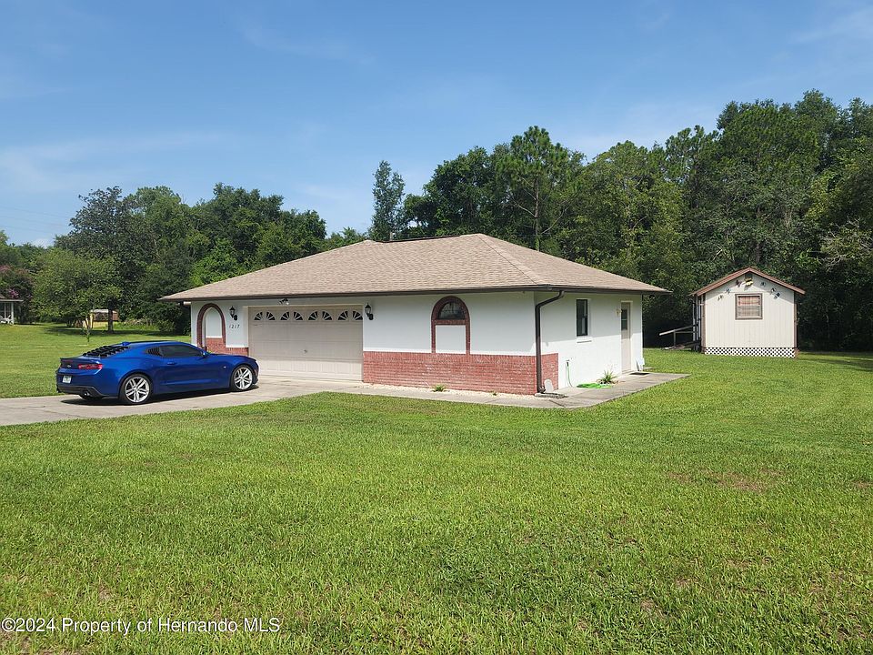 1st image of 1217 W Bridge Dr