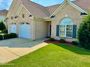 1951 Cambria Dr #B, Greenville, NC 27834