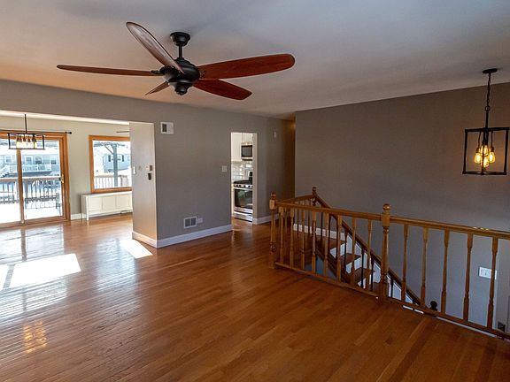 2nd image of 7509 163rd St