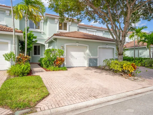2138 Oakmont Drive, Riviera Beach, FL 33404