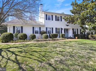 1448 Highwood Dr, Mc Lean, VA 22101