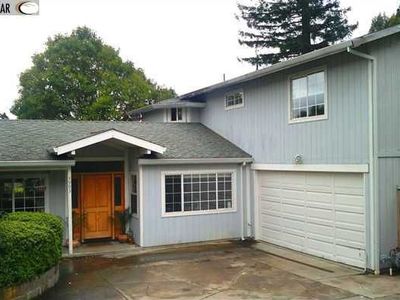 4993 Proctor Rd, Castro Valley, CA, 94546