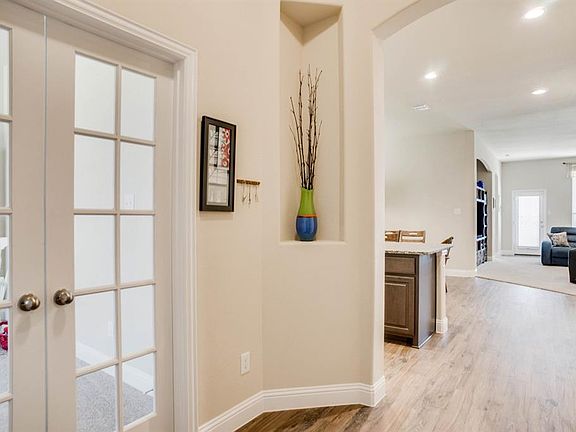 4th image of 6140 Hickory Hills Ln