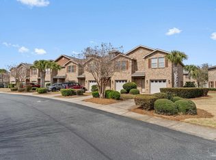 8868 Brown Pelican Cir, Navarre, FL 32566
