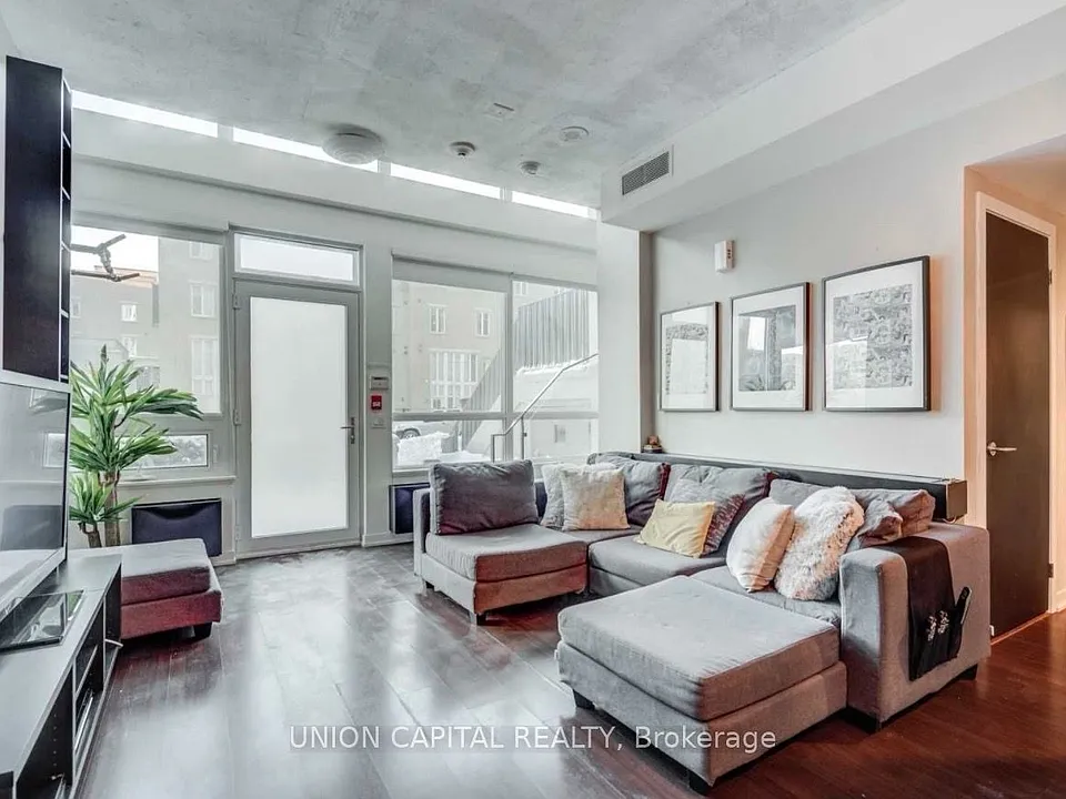 57 E Liberty St #Townhouse 1