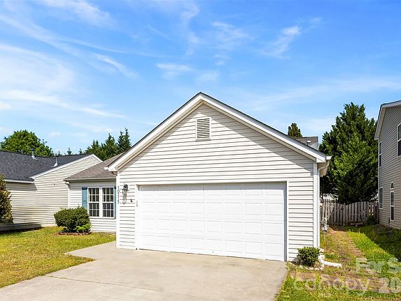 2nd image of 10215 Orchard Grass Ct