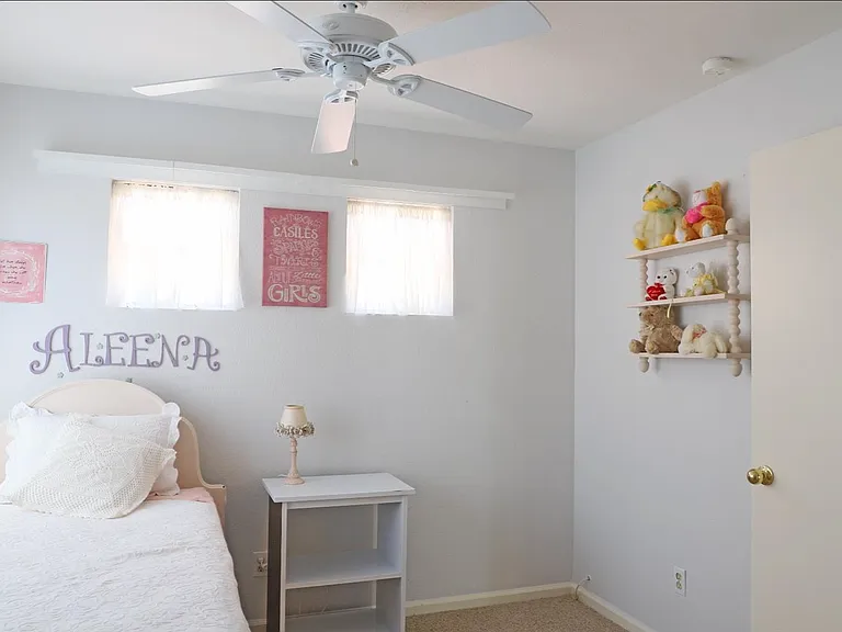 4946 Felicia Way — Photo 14