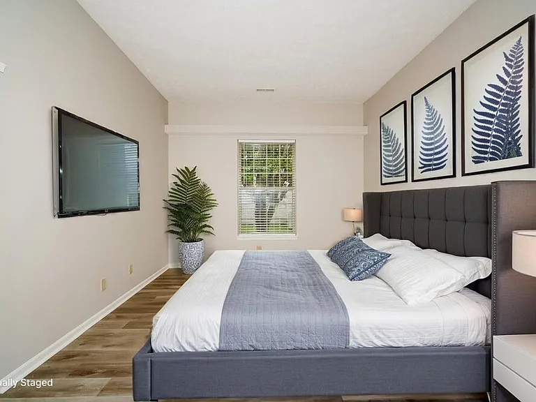 1215 Paul Dr — Photo 10