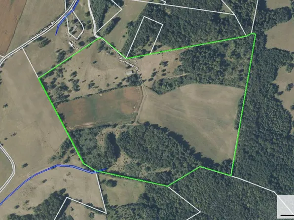 96 Stingy Hollow Rd, Staunton, VA 24401