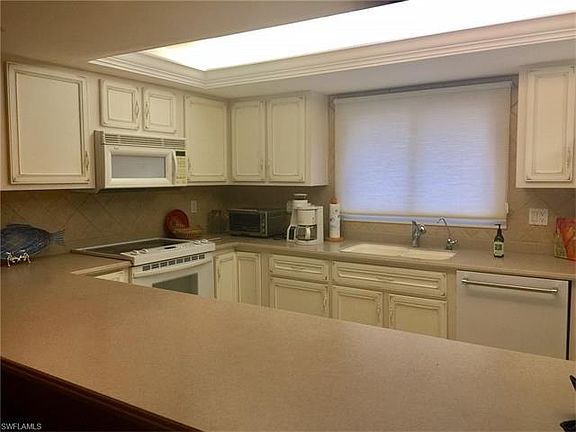 2nd image of 4519 Windjammer Ln APT 2B