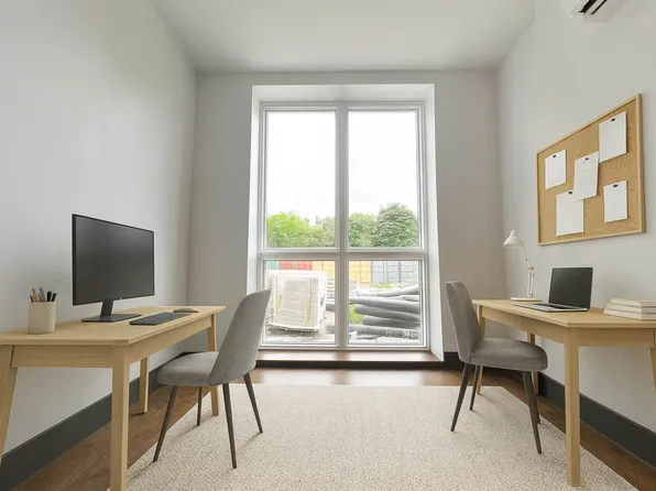 304 Water Street image 4 of 10