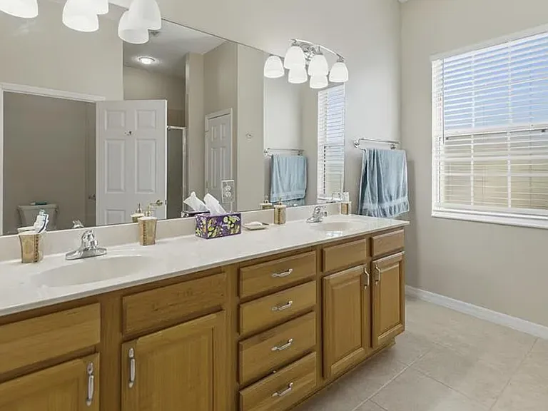 8821 SW 82nd Court Rd — Photo 13
