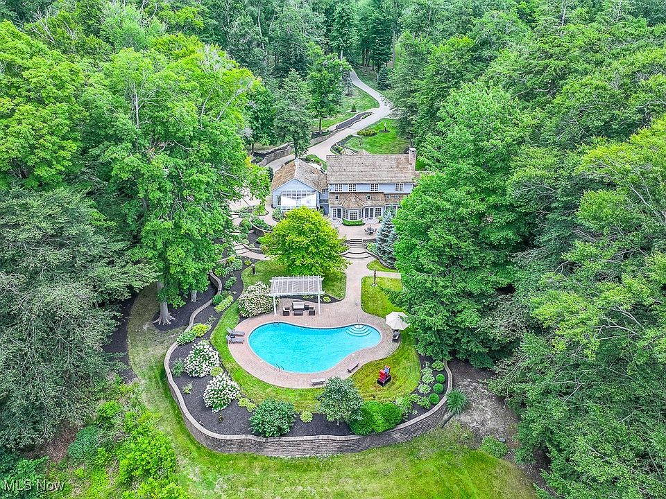 1160 Fox Hill Dr, Gates Mills, OH 44040 | Zillow