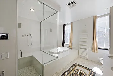 Rented by Nest Seekers International