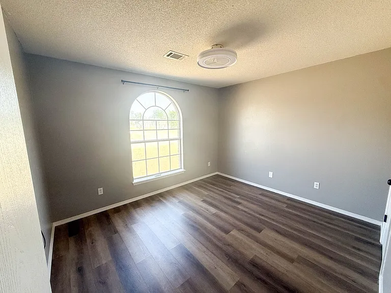 175 Ridgecrest Dr — Photo 12