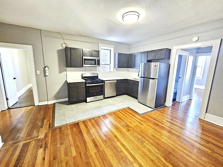 760 Jersey Ave #1 — Photo 8