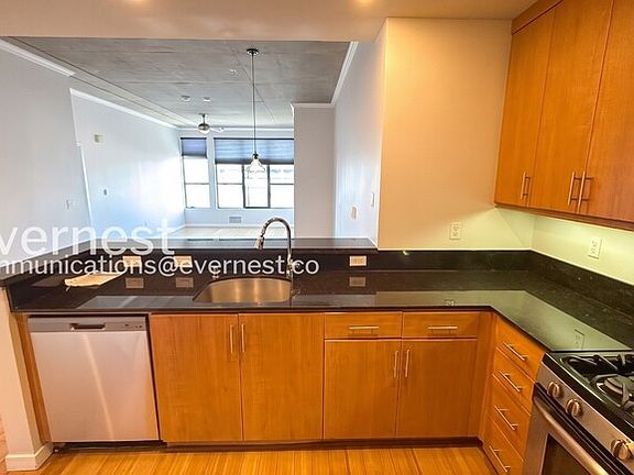 4th image of 288 3rd St Unit 510