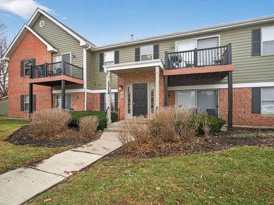 1312 McDowell Rd #103, Naperville, IL, 60563
