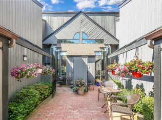 204 Dogwood Lane, Hartsdale, NY 10530