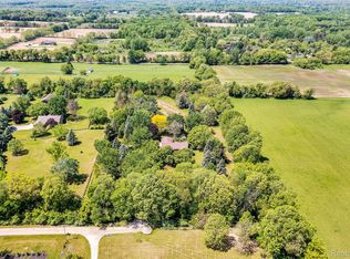 2768 Saddle Ln, Dryden, MI 48428