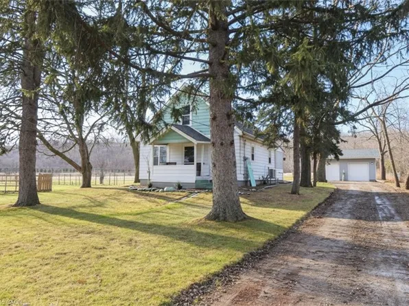 1058 State Highway 8, Stoney Creek, ON L8E 5H8