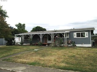 22043 Floral Ave NE, Aurora, OR 97002