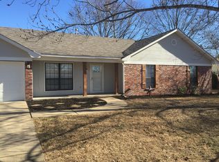 12 Chad Ct, Cabot, AR 72023