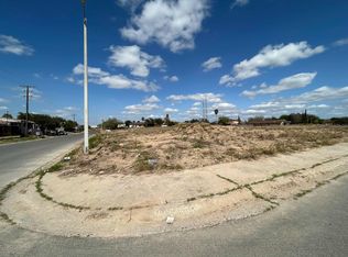 202 Alicante Dr, Laredo, TX 78046