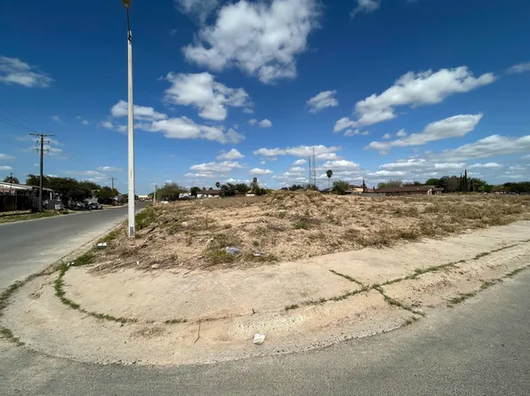 202 Alicante Dr, Laredo, TX 78046