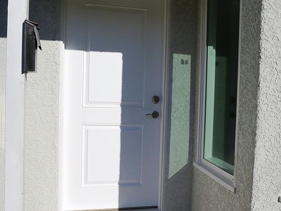 Apt B - Front Door
