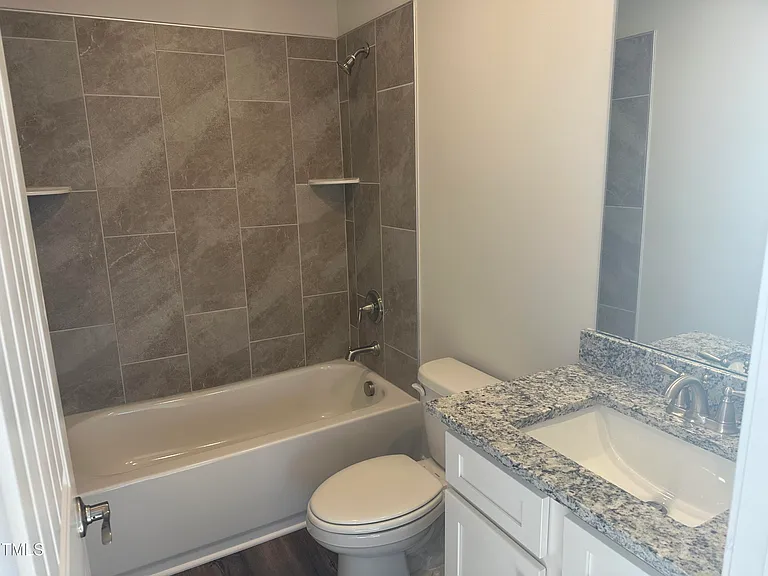 5300 River Reach Dr — Photo 12