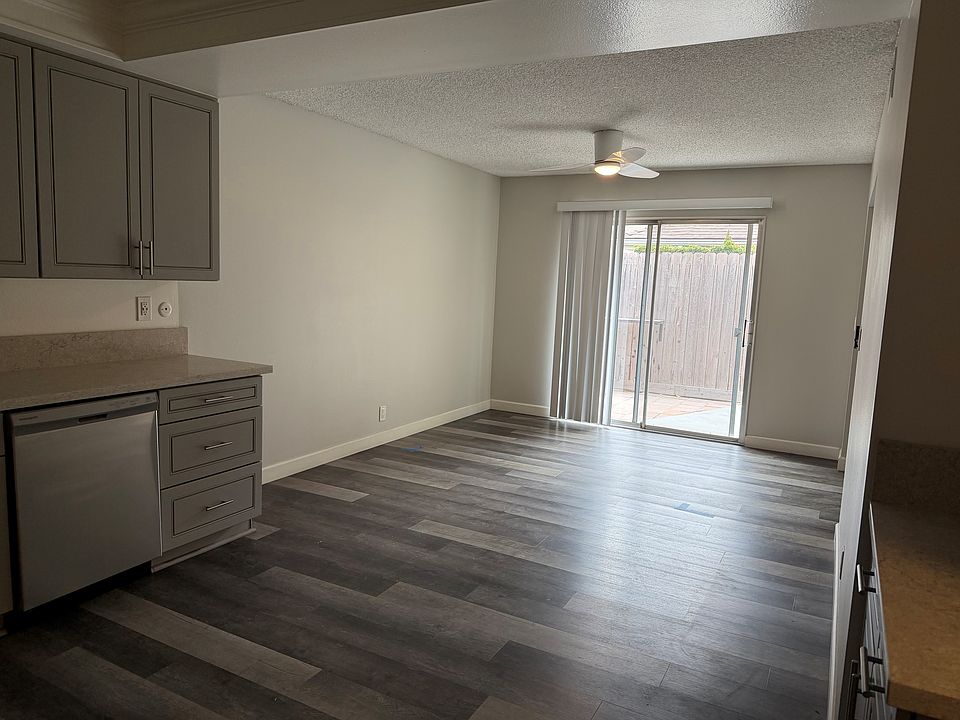 Kitchen 2 & Dining Area