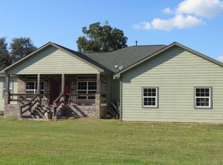 104 Best Rd, Winnie, TX 77665