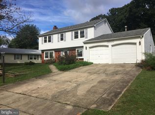 15800 Pointer Ridge Dr, Bowie, MD 20716
