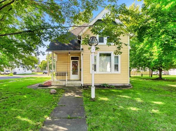 926 State St, Pekin, IL 61554