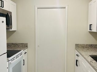 2243-2247 South St Tri-Plex, Fort Myers, FL 33901