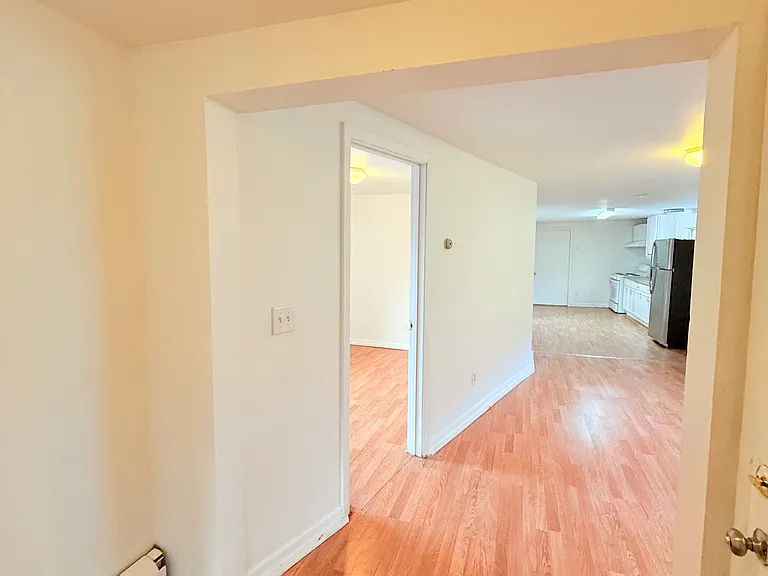46A Bright St #3C — Photo 3