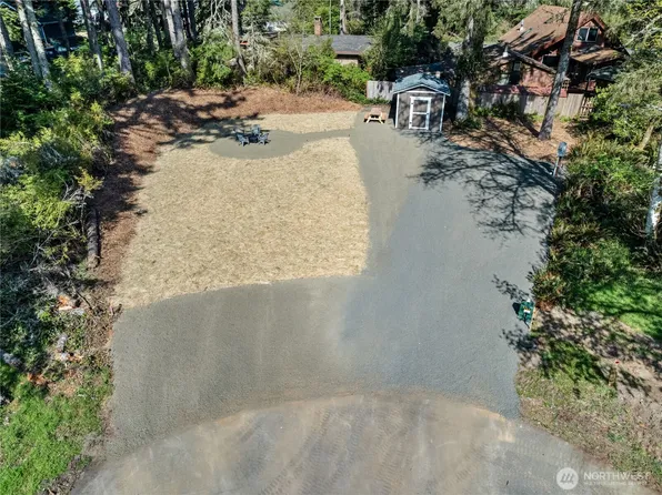 956 Washoe Court SE, Ocean Shores, WA 98569