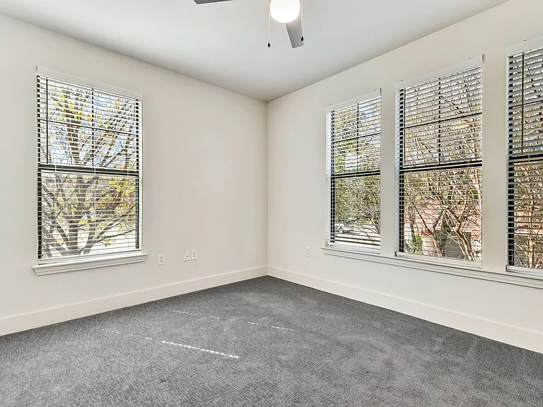The Berkeley — Photo 35