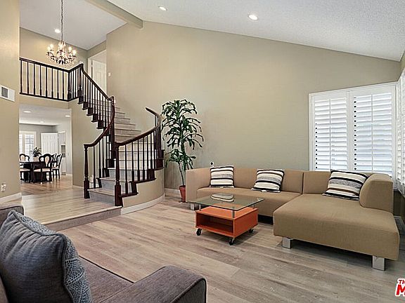 3rd image of 2410 Heritage Dr