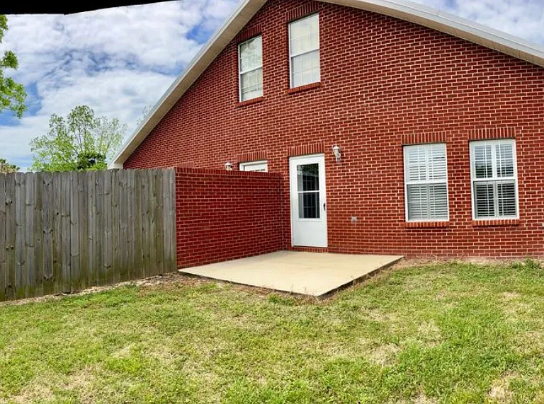 912A Singley Ave #A — Photo 6