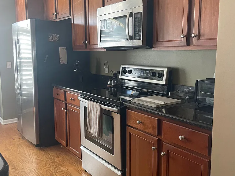 1645 Cristalino Cir — Photo 4