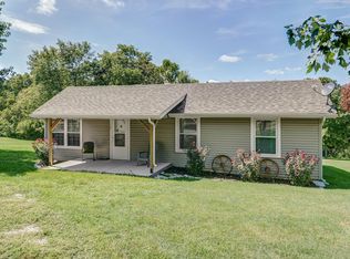 127 Elsey School Rd, Galena, MO 65656