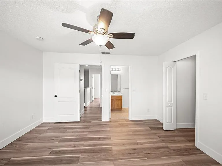 12649 Somerset Oaks St — Photo 28