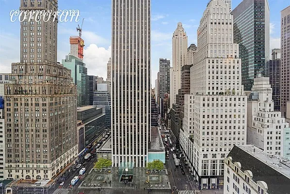 Sold by Corcoran | media 6