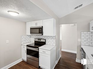 3918 Pine Breeze Rd S, Jacksonville, FL 32257