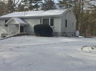 39 Harris St, Granby, MA 01033