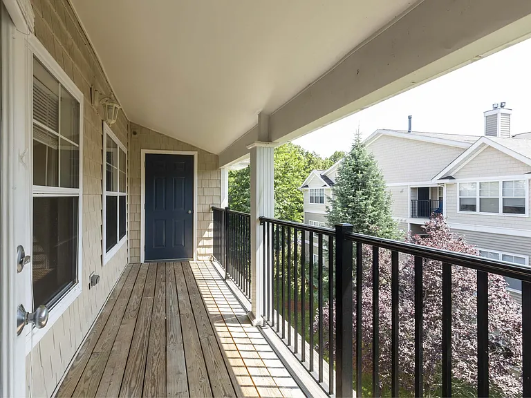 The Residence at Little River — Photo 8